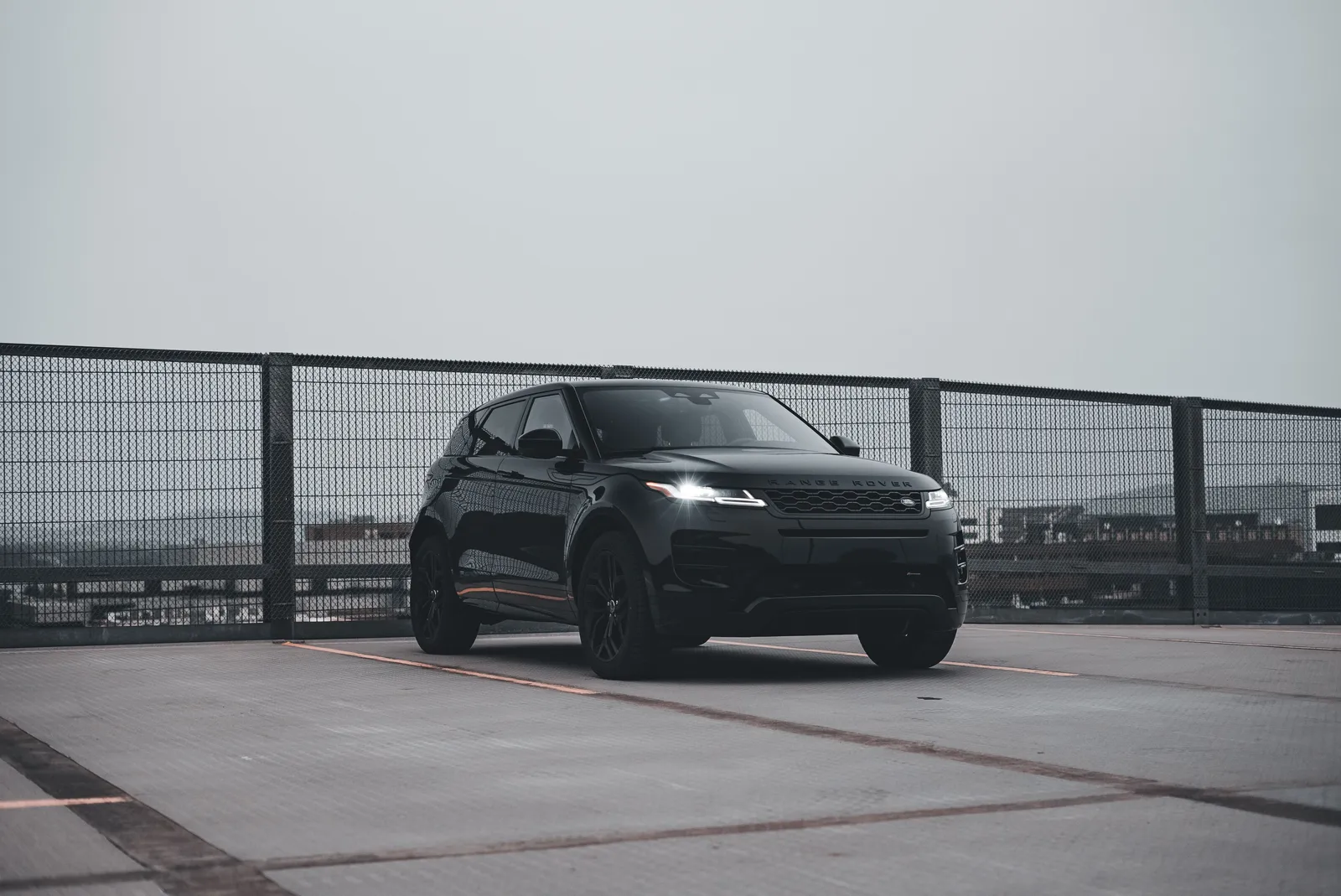 Range-Rover Velar